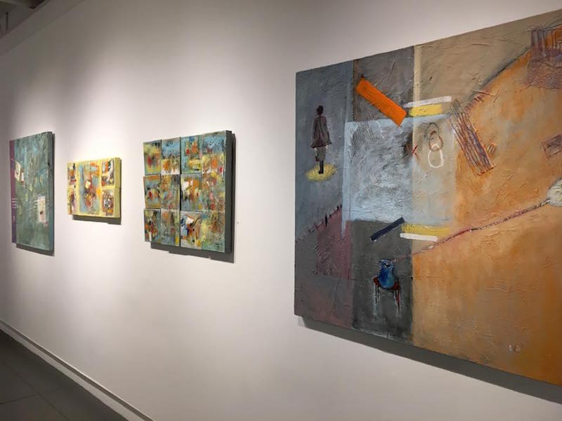 installing and displaying art