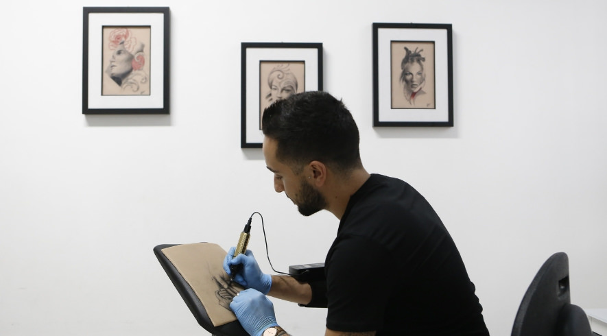 Gabriele Pellerone in studio